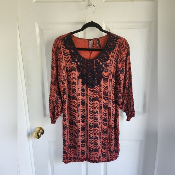 Gentle Fawn Geometric Orange and Black print dress with Lace. Size XS Rayon - Picture 1 of 7